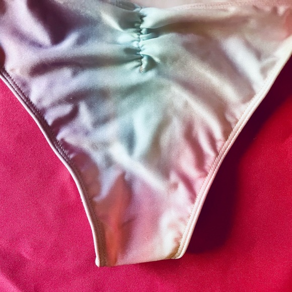 Wildfox Rainbow Monokini *NWT* - Picture 13 of 16